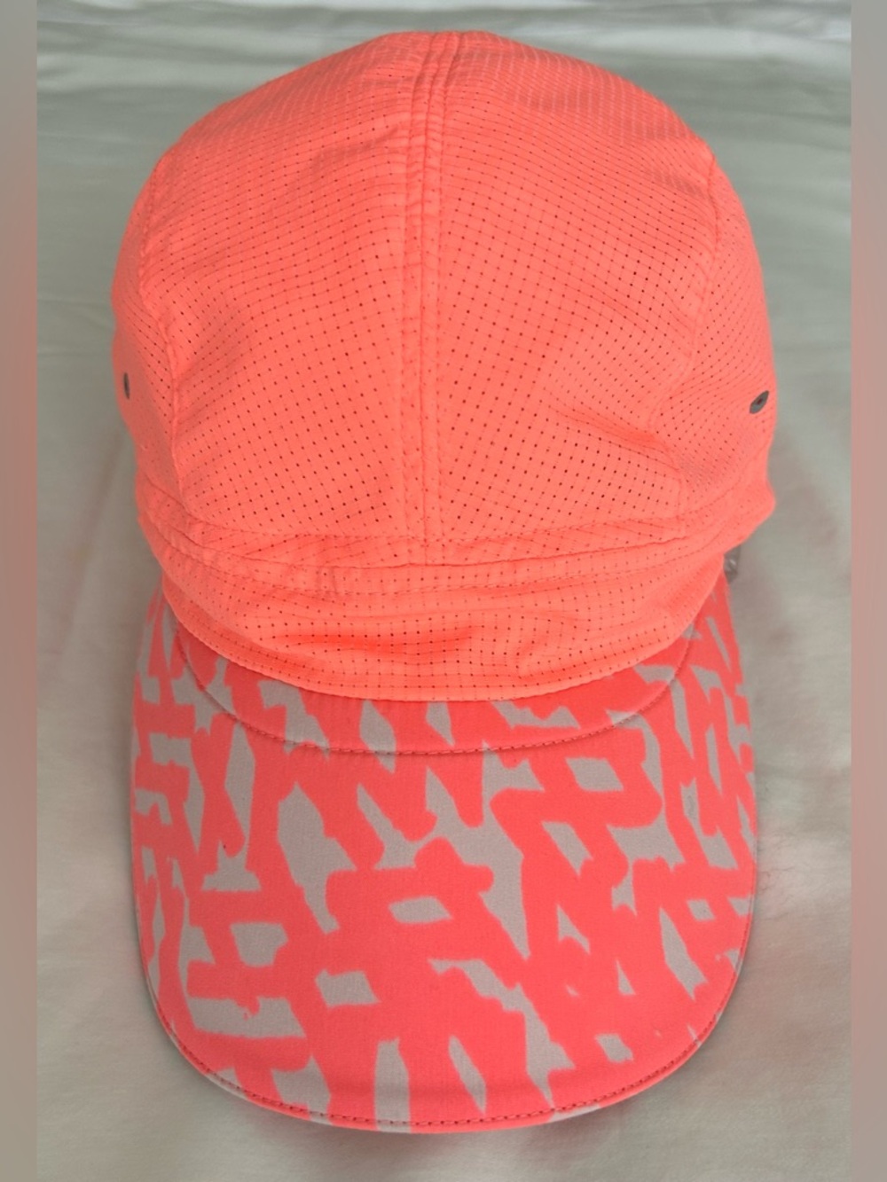 lululemon athletica Neon Coral and Light Gray Race To Win Performance Cap